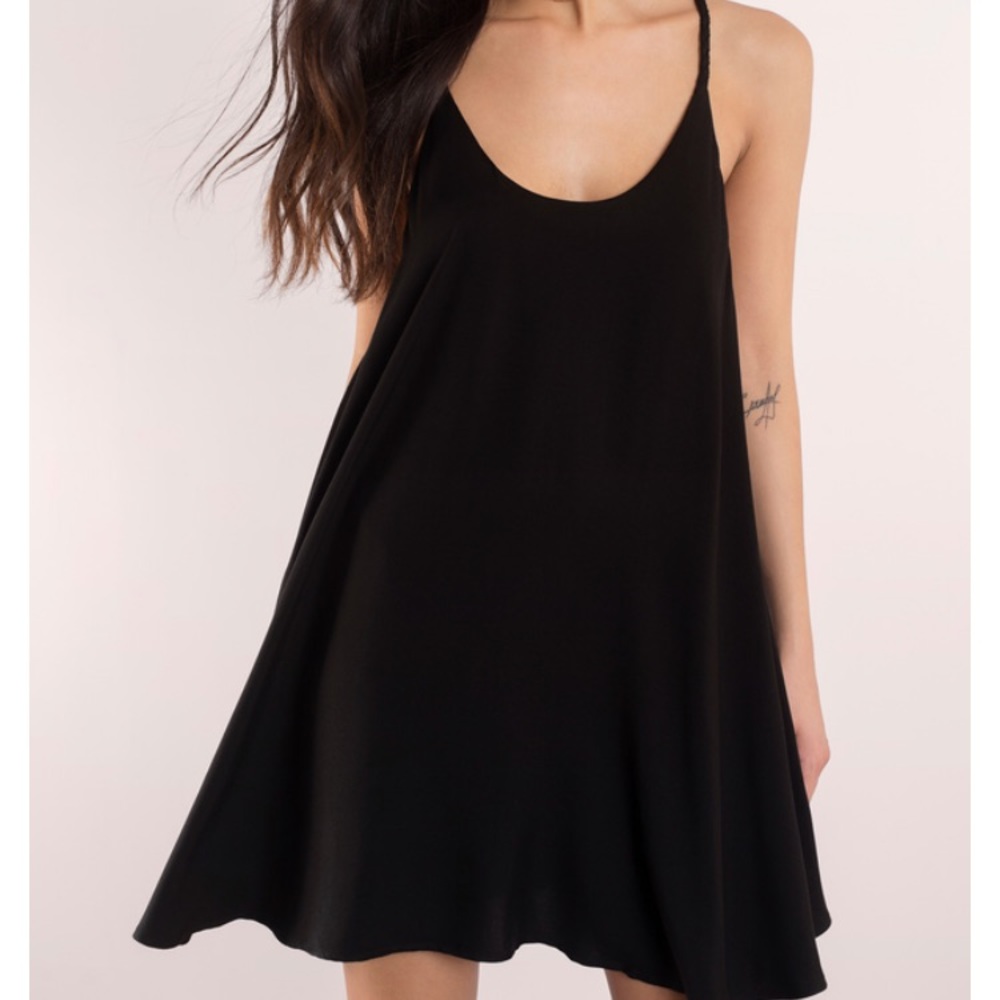 Tobi Black Shift Dress